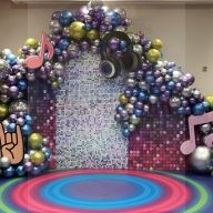 Fotóháttér dekoráció organikus lufifolyammal XXL